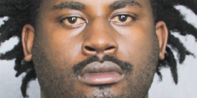 man-arrested-for-choking-ex-girlfriend-after-she-blocked-him-on-instagram,-refused-calls