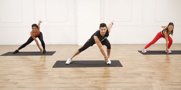 you'll-work-every-muscle-with-these-intense-instagram-and-youtube-live-workouts