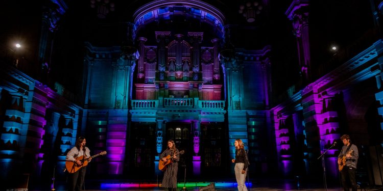 celtic-connections:-rhiannon-giddens,-edwin-morgan,-the-staves,-biffy-clyro,-folk,-roots,-world-…