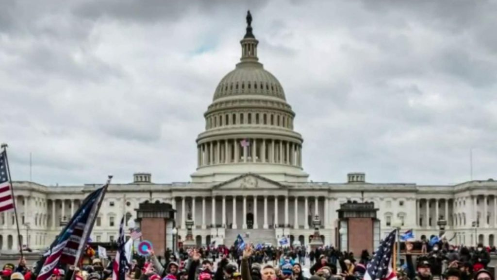 2-michigan-republicans-join-facebook-group-with-violent-rhetoric-and-conspiracy-theories