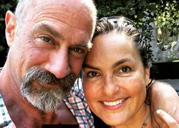 'law-&-order:-svu'-stars-mariska-hargitay-and-chris-meloni-do-an-instagram-fan-tease