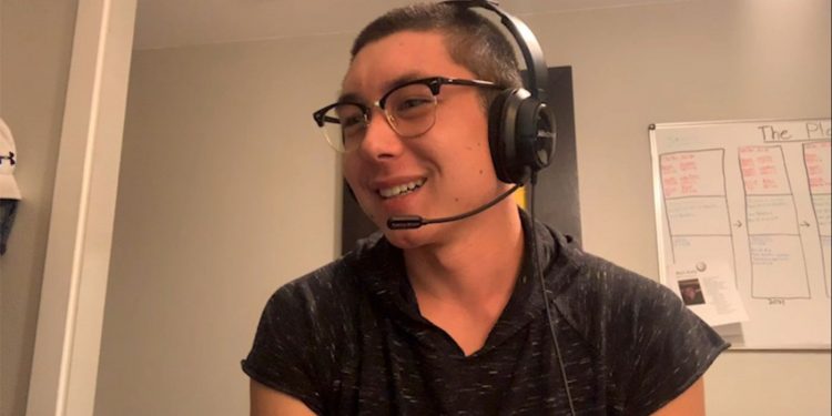 twitch-streamer-has-wholesome-moment-after-getting-first-viewers