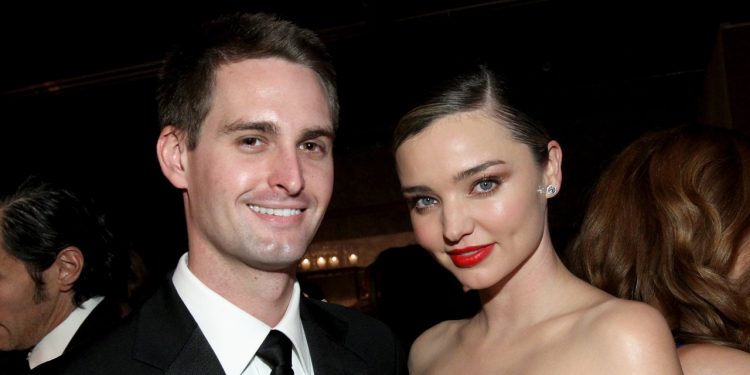 miranda-kerr-and-evan-spiegel-are-buyers-of-a-$30.4-million-paris-mansion