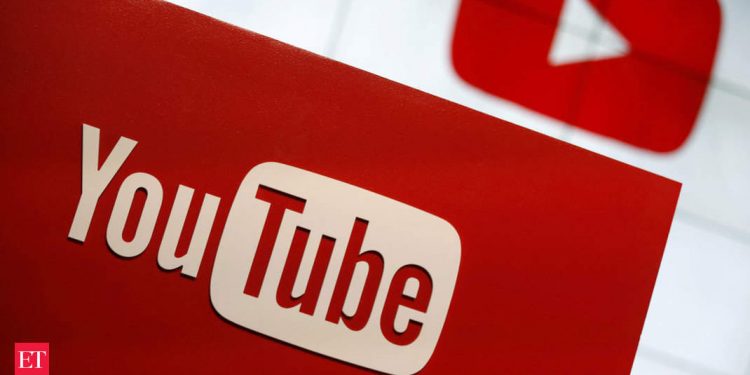 russia-wages-online-battle-against-tiktok-and-youtube