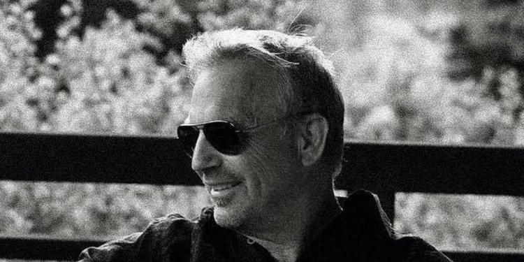 fans-are-bombarding-kevin-costner's-instagram-after-his-latest-photo-post