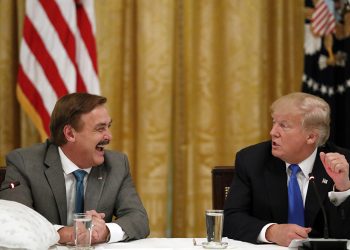 twitter-bans-mypillow-ceo