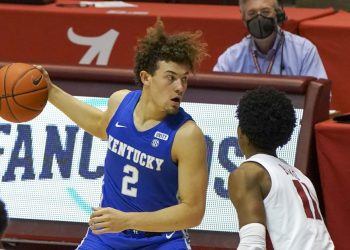 twitter-reactions-to-kentucky-collapsing-at-alabama