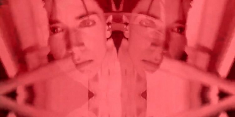 diana-wyenn's-blood/sugar-available-now-on-demand