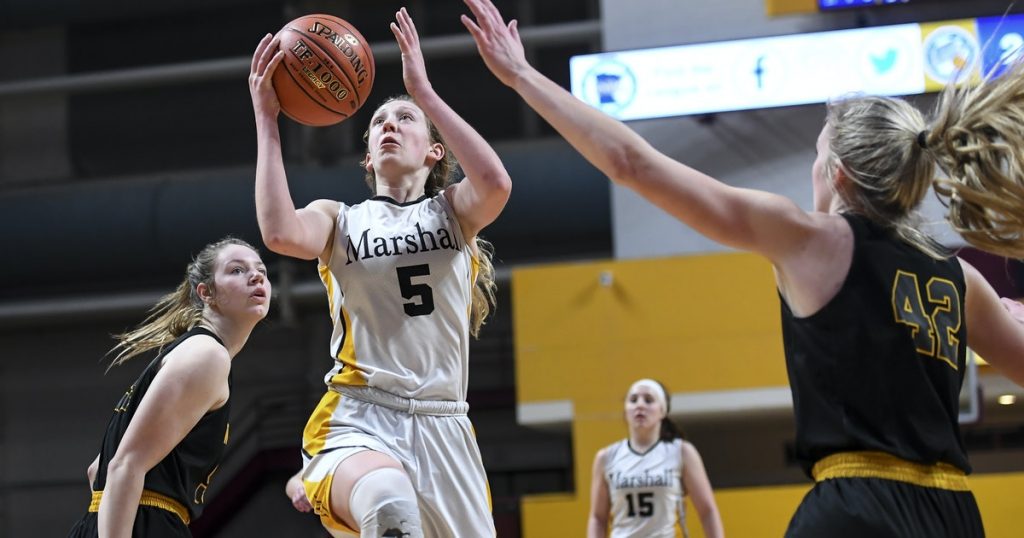 mom-asks,-facebook-answers-as-photo-plea-for-daughter's-anticipated-milestone-goes-viral