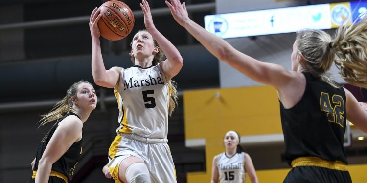 mom-asks,-facebook-answers-as-photo-plea-for-daughter's-anticipated-milestone-goes-viral