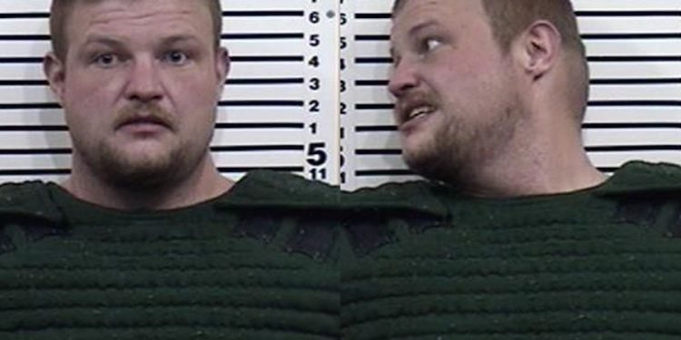 man-had-nude-photos-of-teenage-girl-he-gave-marijuana,-investigators-say