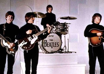 youtube-gold:-the-beatles-in-1962-liverpool…