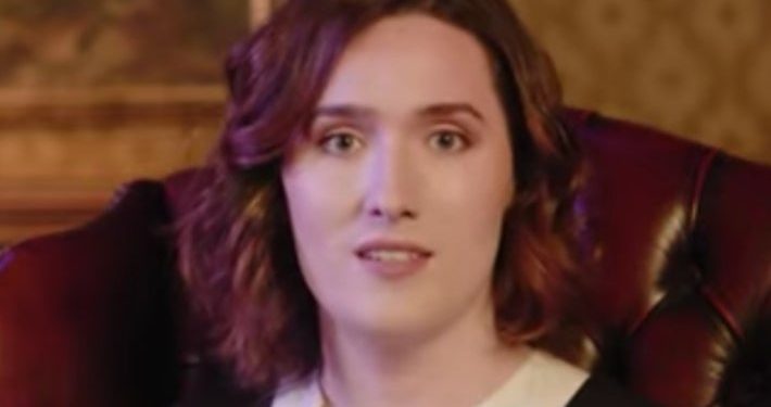 youtube-star-abigail-thorn-comes-out-as-trans-in-new-video