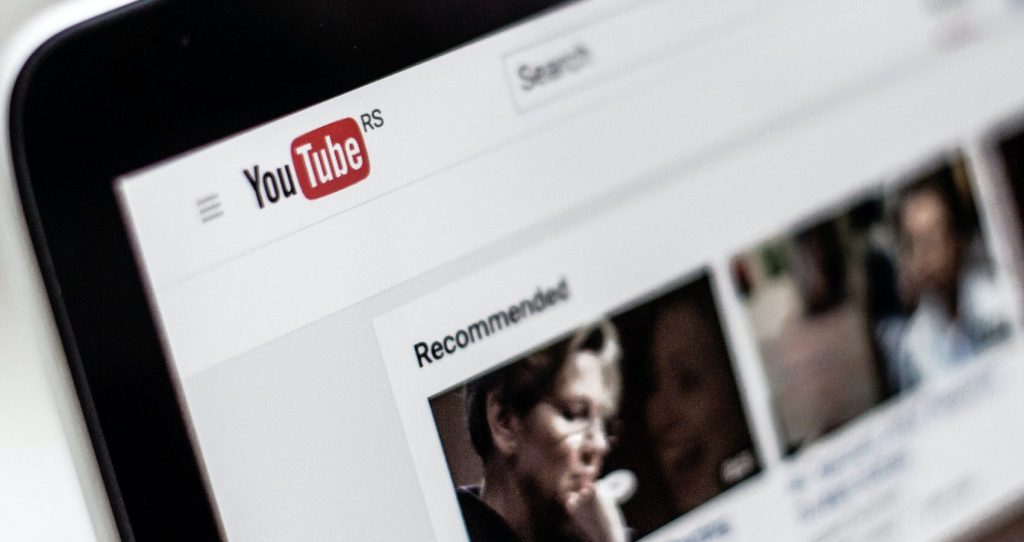 why-kids-love-youtube-over-tradition-tv