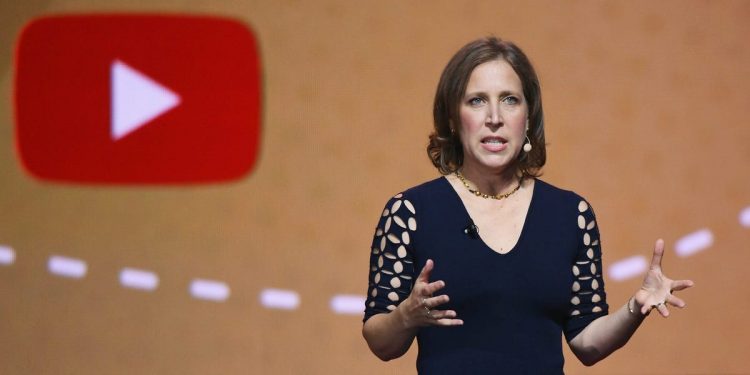 youtube-is-a-powerhouse-for-google,-with-revenue-up-46%-to-almost-$7-billion