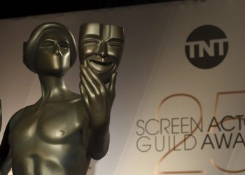how-to-watch-the-2021-sag-awards-nominations.-(hint:-you'll-need-instagram)