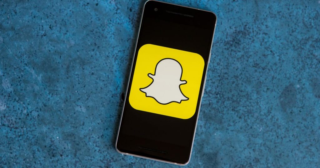 snapchat-warns-apple's-privacy-changes-could-hurt-ad-business