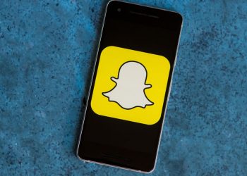 snapchat-warns-apple's-privacy-changes-could-hurt-ad-business