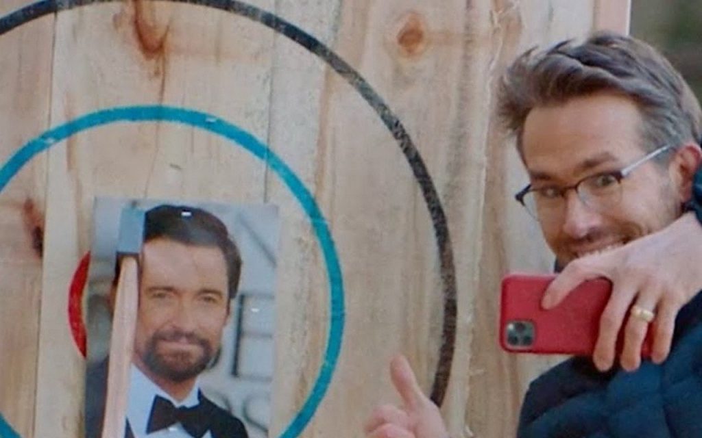 ryan-reynolds-feels-'so-good'-after-throwing-axe-at-hugh-jackman's-photo-on-snapchat-series
