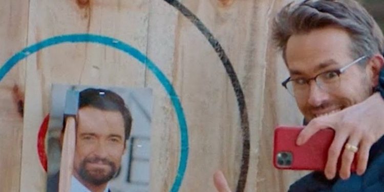 ryan-reynolds-feels-'so-good'-after-throwing-axe-at-hugh-jackman's-photo-on-snapchat-series