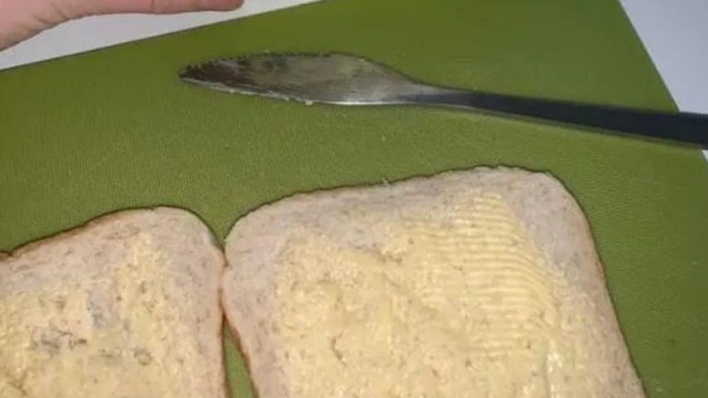 mum-sparks-hilarious-debate-on-facebook-over-bizarre-margarine-technique