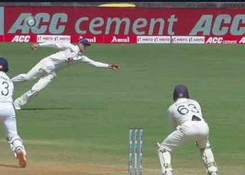 'can-walk-on-waters':-twitter-explodes-after-joe-root's-stunning-catch-to-dismiss-ajinkya-rahane