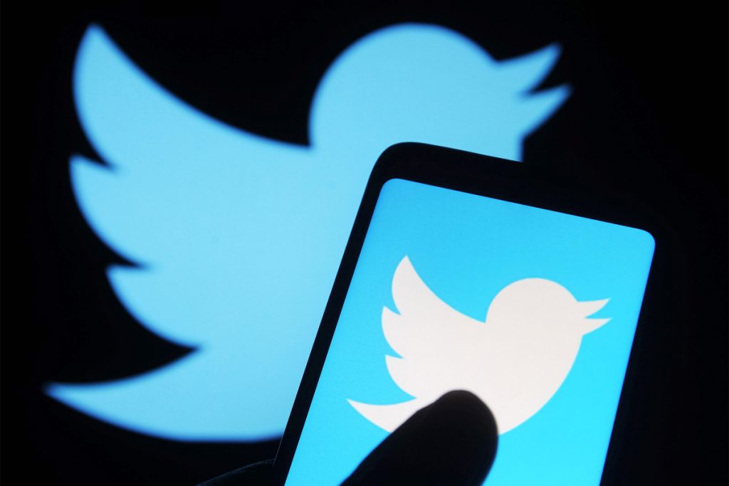 twitter-may-charge-for-tweetdeck,-offer-'tipping'-service