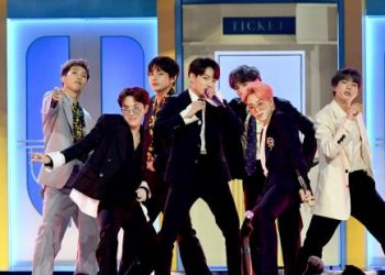 bts:-dna-surpasses-1.2-billion-views-on-youtube;-the-first-k-pop-boy-group-to-achieve-this-…