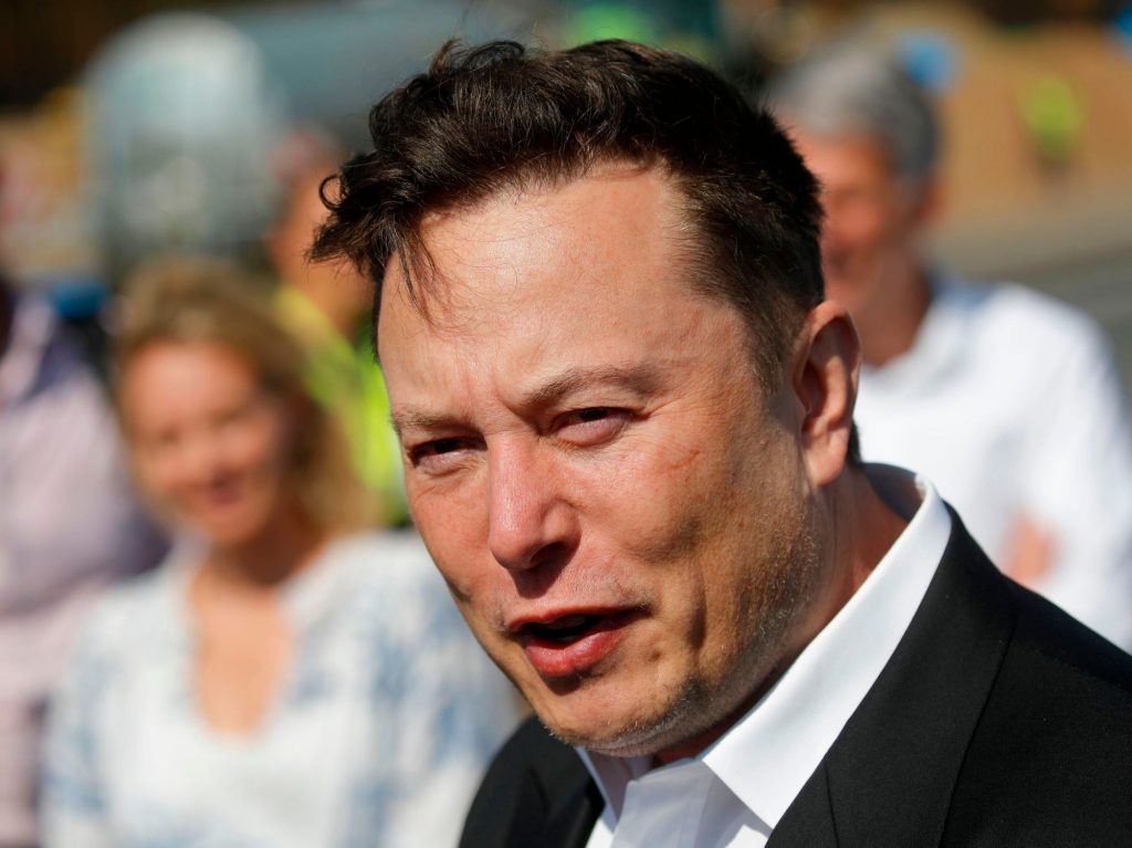 elon-musk-used-twitter-to-invite-russian-president-vladimir-putin-to-join-him-for-a-chat-on-clubhouse