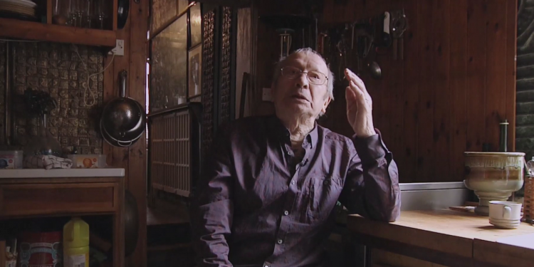 inside-the-hackney-home-of-artist-who-covered-the-walls-in-stunning-sculptures