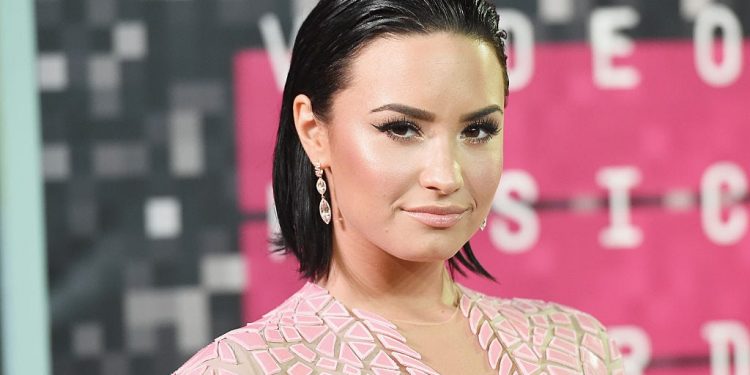 what's-trending-02/18/21:-demi-lovato-opens-up-about-her-2018-overdose-in-youtube-…