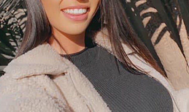 woman,-22,-punches-a-former-friend-in-the-face-at-a-pub-then-taunts-her-as-a-'sl*t'-on-snapchat-after-…