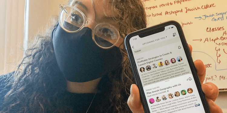 local-jews-flock-to-clubhouse,-the-invite-only,-audio-only-social-network