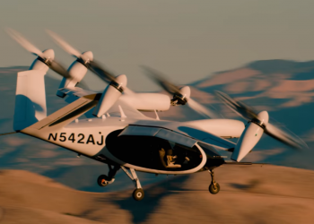 linkedin's-co-founder-is-going-in-on-flying-taxis,-which-are-definitely-realistic-this-time