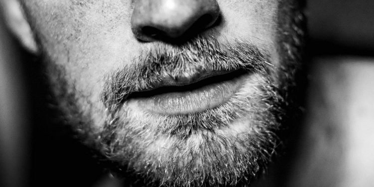 tiktok:-how-to-get-the-no-beard-filter-–-hilarious-snapchat-effect-removes-facial-hair!