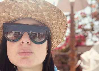kareena-kapoor-finally-makes-comeback-on-instagram-postpartum,-says-'missed-you-all'