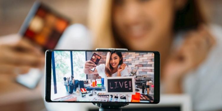 b2c-live-streaming-video-platform-market-overview,-growth-opportunities,-industry-analysis,-size-…