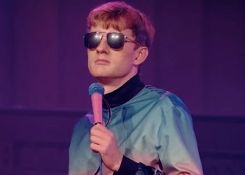 james-acaster-is-more-personal-than-ever-in-his-new-comedy-special