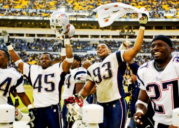 patriots-create-time-machine,-allowing-fans-to-relive-history-changing-2001-season