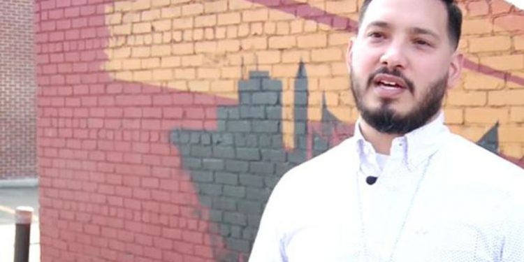 more-than-a-job:-wpd-officer-starts-youtube-channel-to-teach,-inform-teens-in-community