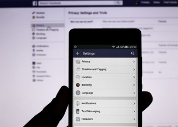 3-ways-to-make-sure-facebook-really-isn't-listening