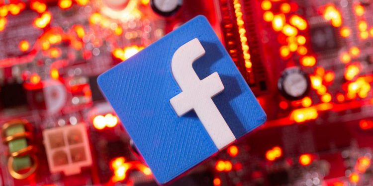 women's-day-2021:-safety-tips-for-your-facebook-and-instagram-accounts