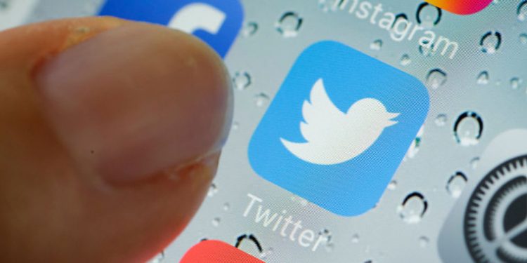 twitter-sues-texas-ag-to-stop-“retaliatory”-content-moderation-probe