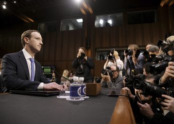 facebook-is-killing-journalism-and-democracy-we-should-do-something-about-it.