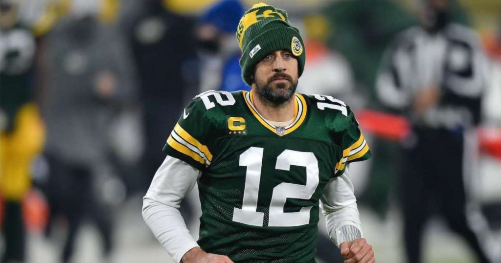why-aaron-rodgers'-instagram-activity-is-raising-eyebrows