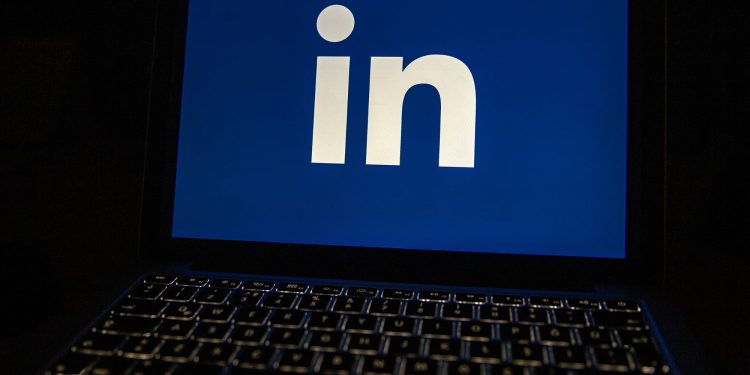 what-i-learned-from-posting-to-linkedin-every-day-for-a-year