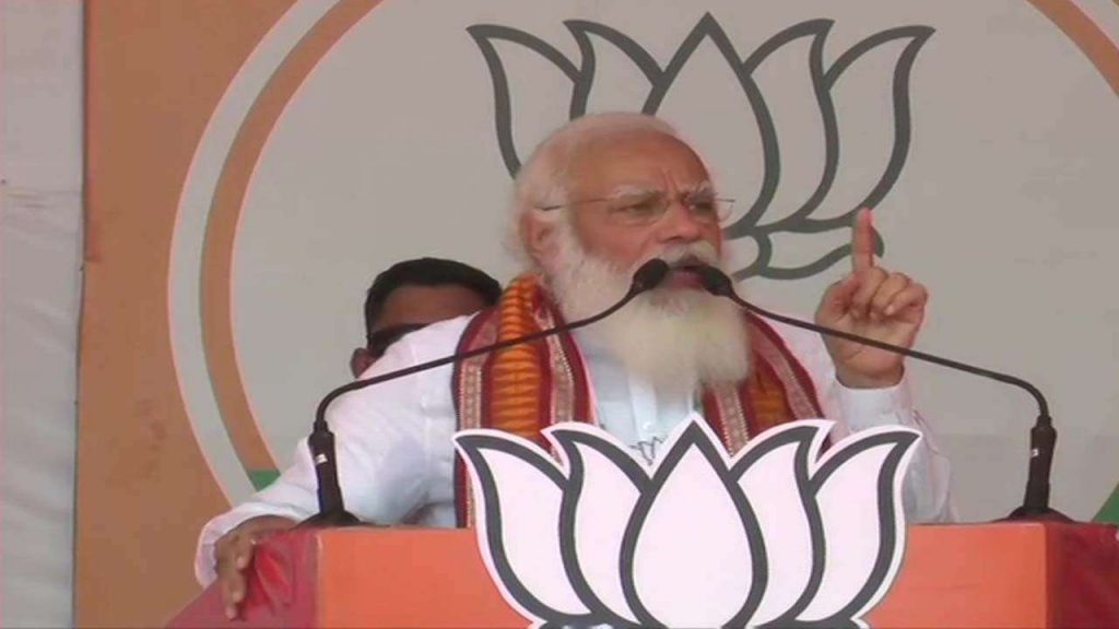 whatsapp,-fb-were-down-for-50-55-minutes,-development-in-bengal-down-for-50-55-years:-pm-modi