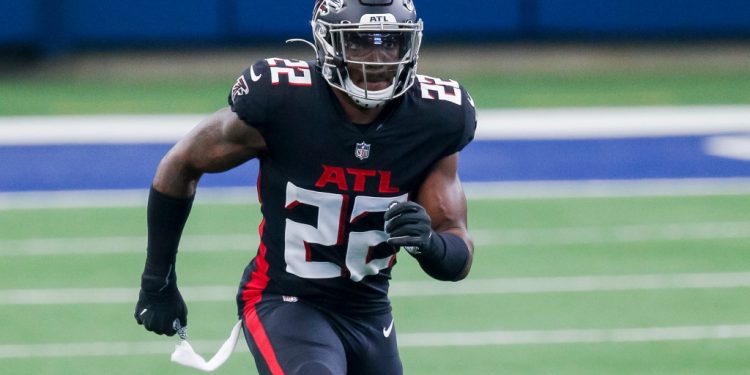 falcons-twitter-reacts-to-keanu-neal-signing-with-dallas-cowboys
