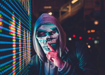 our-kids-and-the-creeps-on-social-media