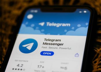 new-telegram-update-brings-clubhouse-like-voice-chats